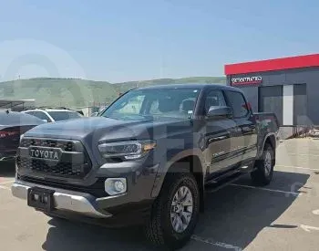 Toyota Tacoma 3.5L 2016 Тбилиси - изображение 1