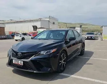 Toyota Camry 2018 თბილისი