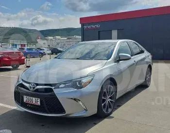 Toyota Camry 2.5L 2016 Тбилиси - изображение 1