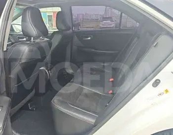 Toyota Camry 2.5L 2017 Тбилиси - изображение 6
