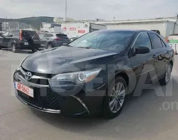 Toyota Camry 2.5L 2016 Тбилиси - изображение 1