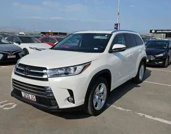 Toyota Highlander 2019 თბილისი