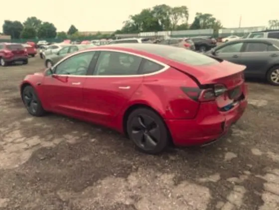 Tesla Model 3 2019 Тбилиси