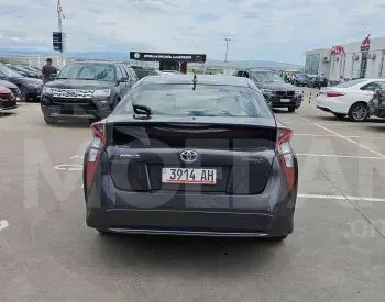 Toyota Prius 1.8L 2016 Тбилиси - изображение 8