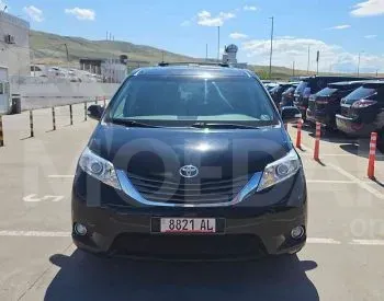 Toyota Sienna 3.5L 2014 Тбилиси - изображение 1