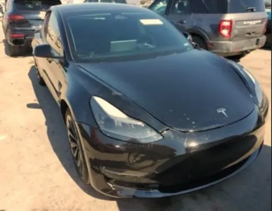 Tesla Model 3 2023 Тбилиси