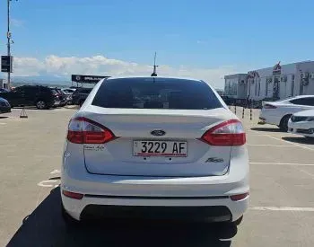 Ford Fiesta 2014 Тбилиси