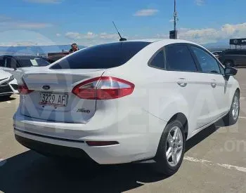 Ford Fiesta 1.6L 2014 Тбилиси - изображение 4