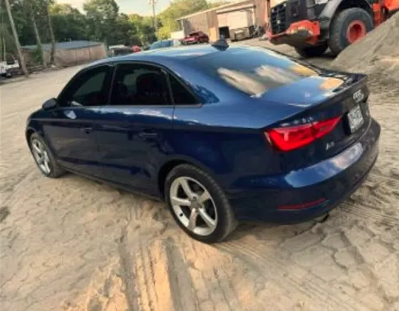 Audi A3 2015 თბილისი