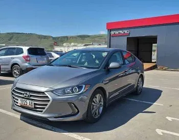 Hyundai Elantra 2018 თბილისი