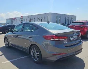 Hyundai Elantra 2018 თბილისი