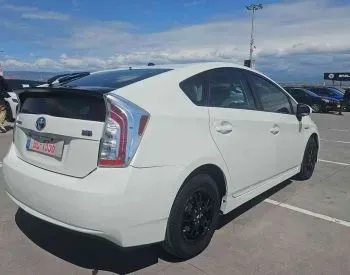 Toyota Prius 2014 თბილისი