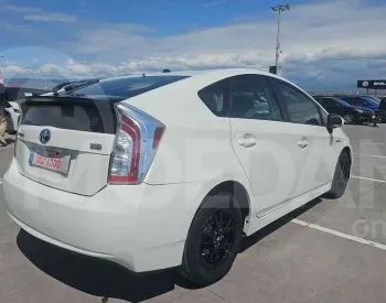 Toyota Prius 1.8L 2014 Tbilisi - photo 3