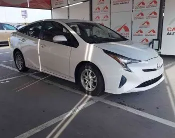 Toyota Prius 2016 თბილისი