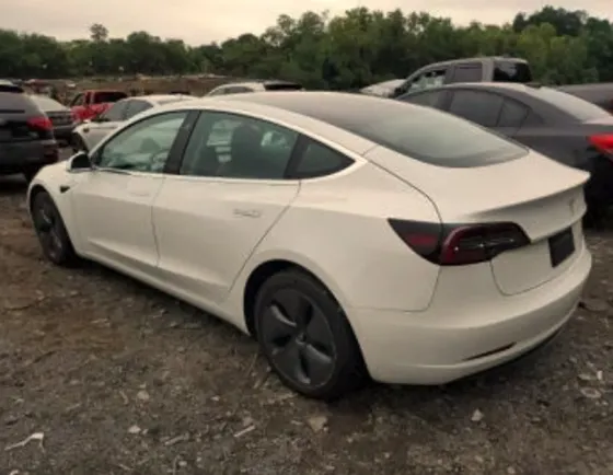 Tesla Model 3 2020 Тбилиси