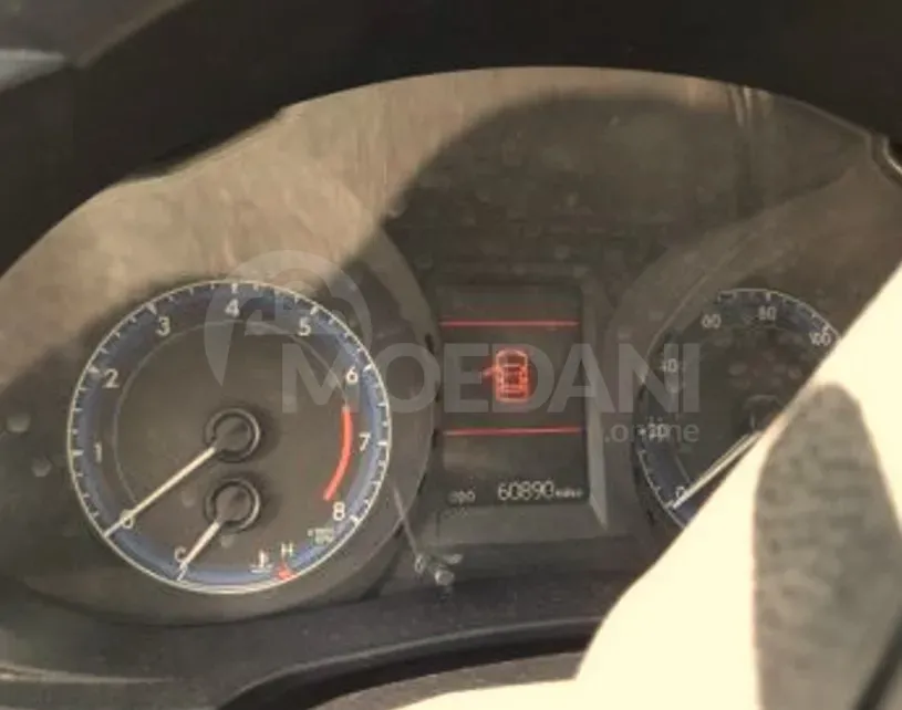 Toyota Corolla 1.8L 2016 Тбилиси - изображение 9