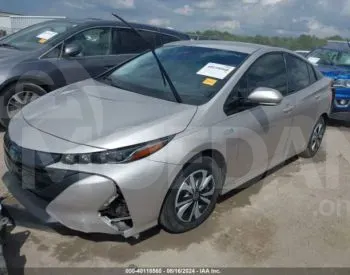 Toyota Prius 1.8L 2019 Тбилиси - изображение 13