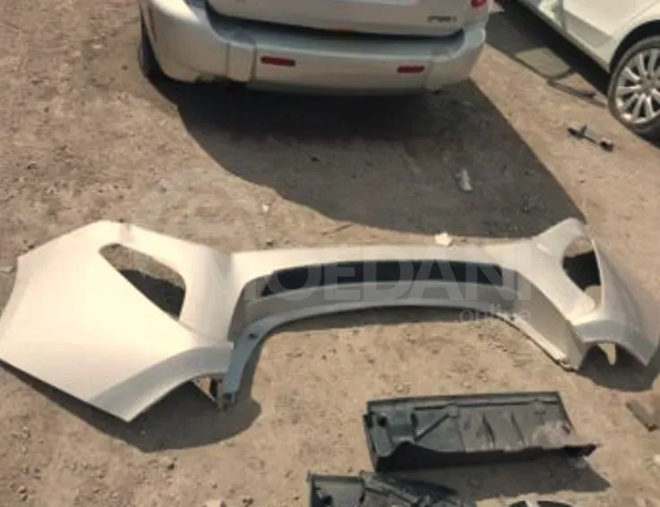 Toyota Prius 1.8L 2019 Тбилиси - изображение 11