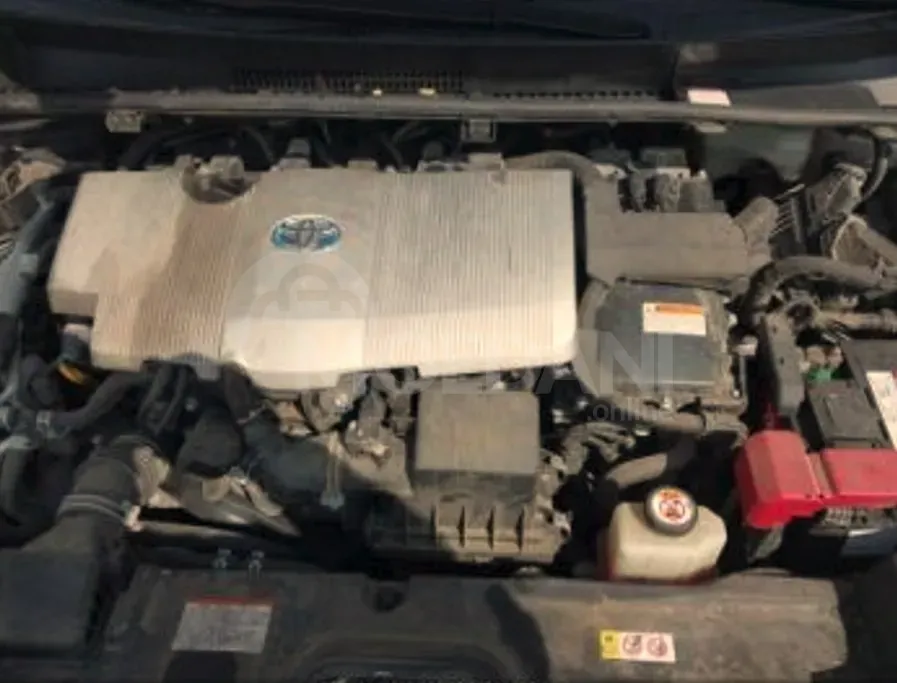 Toyota Prius 1.8L 2019 Тбилиси - изображение 9