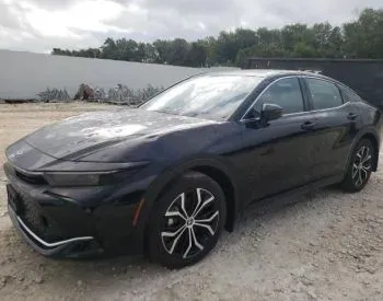 Toyota Crown 2.5L 2023 Тбилиси