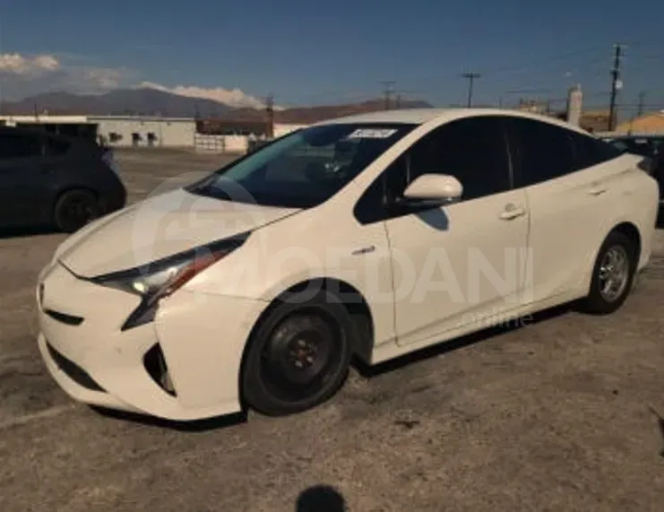 Toyota Prius 1.8L 2017 Тбилиси - изображение 1