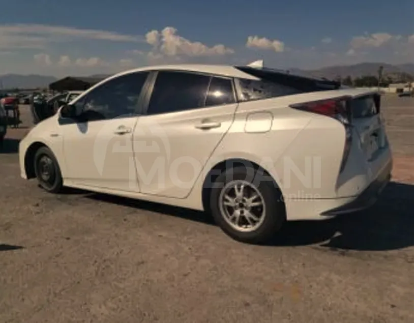 Toyota Prius 1.8L 2017 Тбилиси - изображение 3