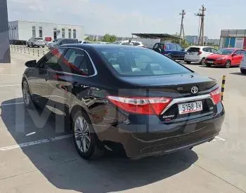 Toyota Camry 2.5L 2017 Тбилиси - изображение 7