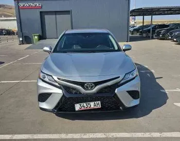 Toyota Camry 2018 თბილისი