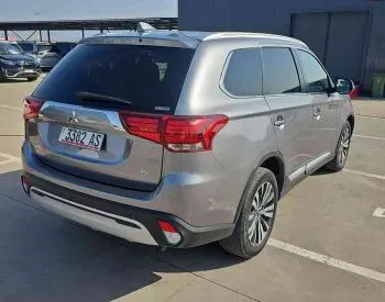 Mitsubishi Outlander 2020 Тбилиси