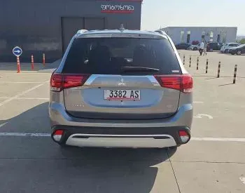 Mitsubishi Outlander 2020 Тбилиси