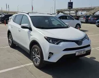 Toyota RAV4 2017 თბილისი