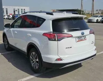 Toyota RAV4 2017 თბილისი