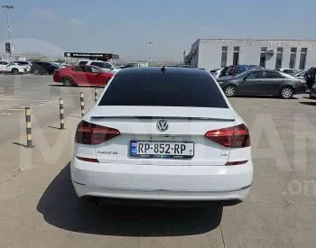 Volkswagen Passat 2 2018 თბილისი - photo 8