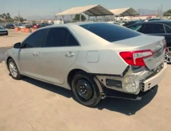 Toyota Camry 2014 თბილისი