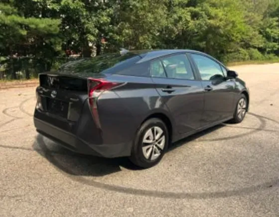 Toyota Prius 2016 Tbilisi