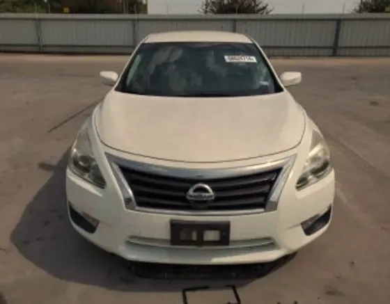 Nissan Altima 2015 თბილისი