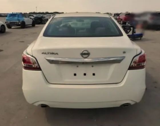 Nissan Altima 2015 Тбилиси