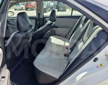 Toyota Camry 2.5L 2015 Тбилиси - изображение 6