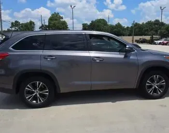 Toyota Highlander 2018 თბილისი