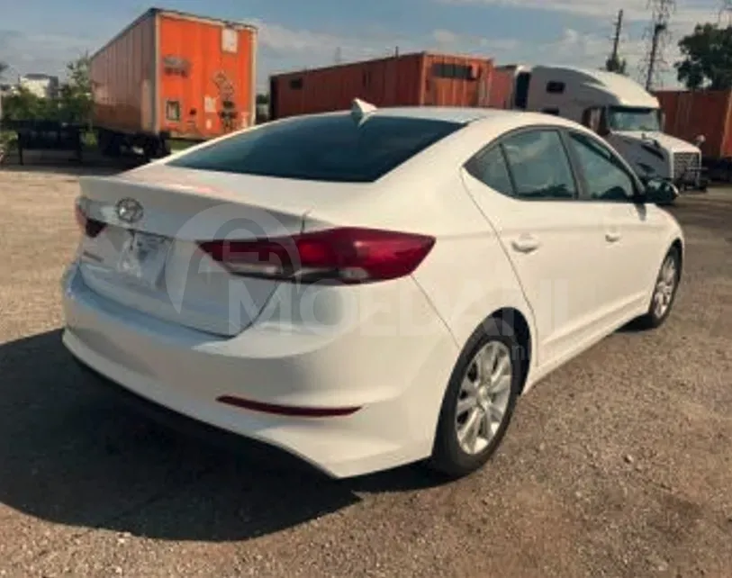 Hyundai Elantra 2017 Tbilisi - photo 4