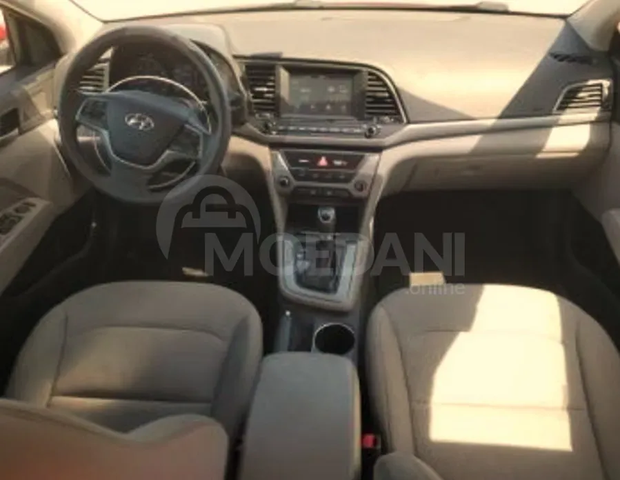 Hyundai Elantra 2017 Tbilisi - photo 8