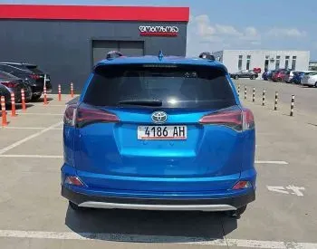 Toyota Rav4 2016 Tbilisi