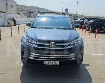 Toyota Highlander 2017 Тбилиси - изображение 1