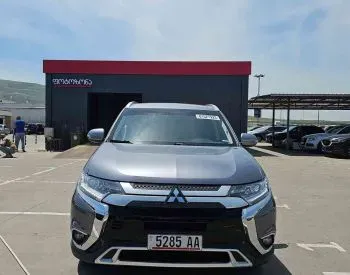 Mitsubishi Outlander 2019 Тбилиси