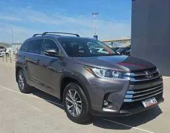 Toyota Highlander 2017 Тбилиси