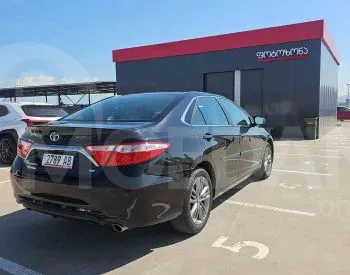 Toyota Camry 2.5L 2017 Тбилиси - изображение 4