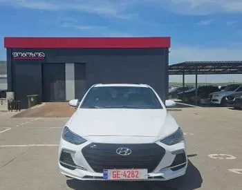 Hyundai Elantra 2018 Тбилиси