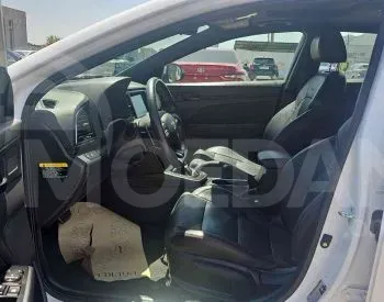 Hyundai Elantra 2018 Tbilisi - photo 9