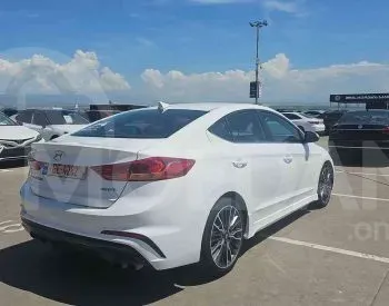 Hyundai Elantra 2018 Tbilisi - photo 4