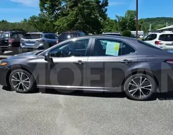 Toyota Camry 2.5L 2018 Тбилиси - изображение 2
